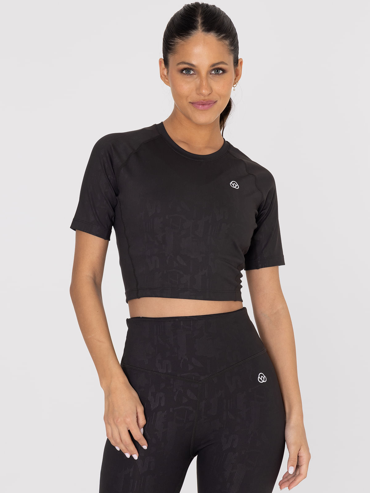 Polera Mujer Cropped Print Negra Bsoul