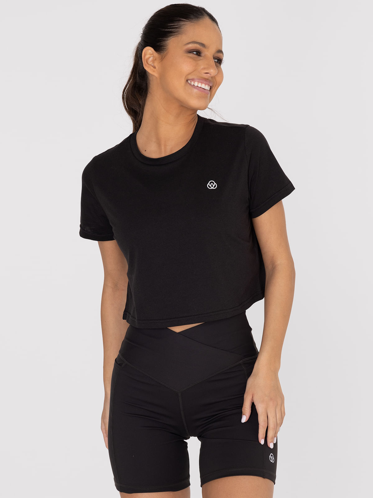 Polera Mujer Basic Zia Negra Bsoul