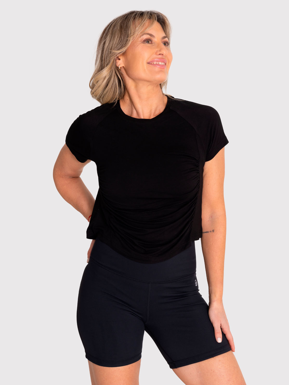 Polera Mujer Soft T-Shirt Negra Bsoul