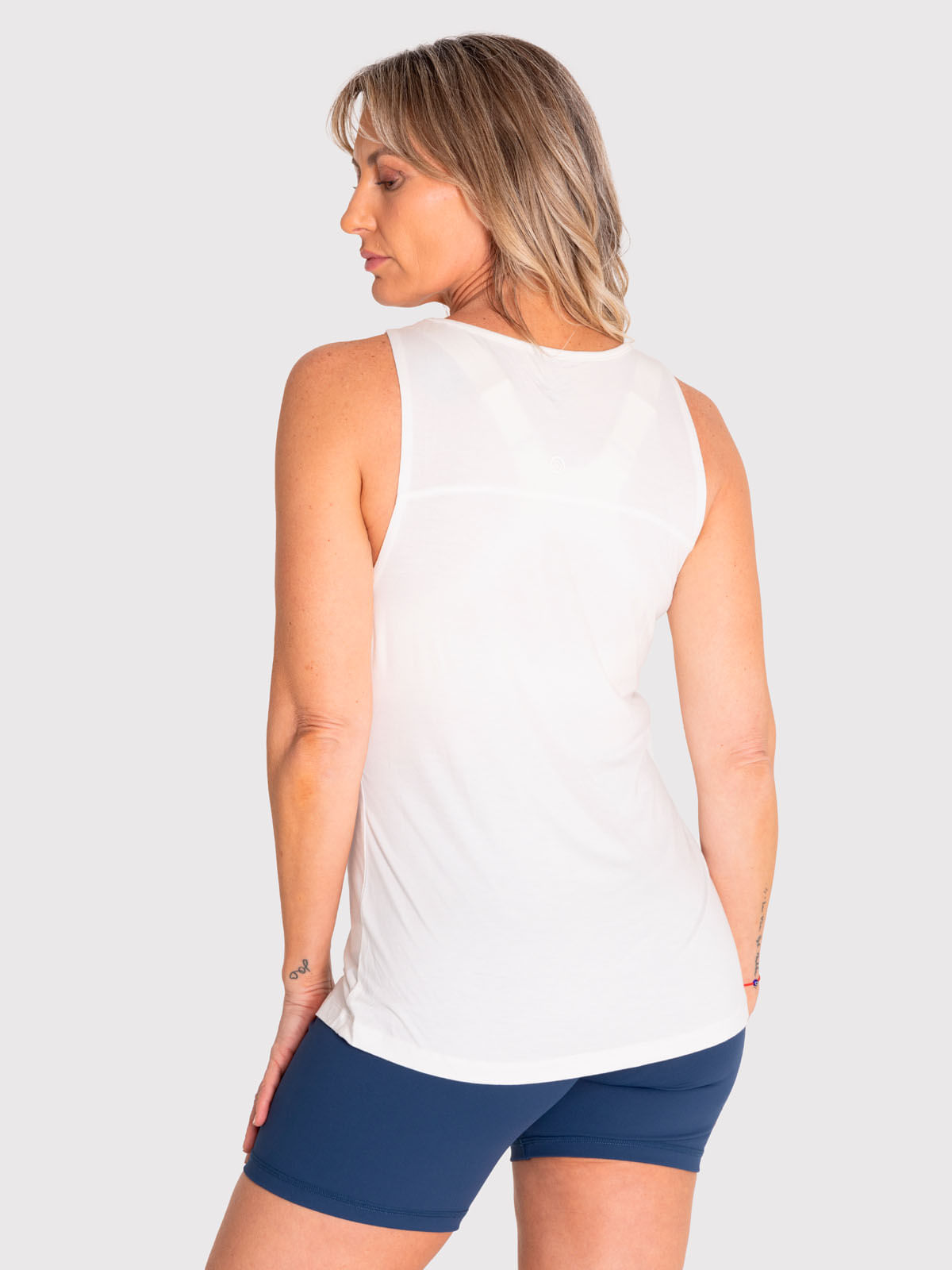 Polera Mujer Vest Blanca Negra