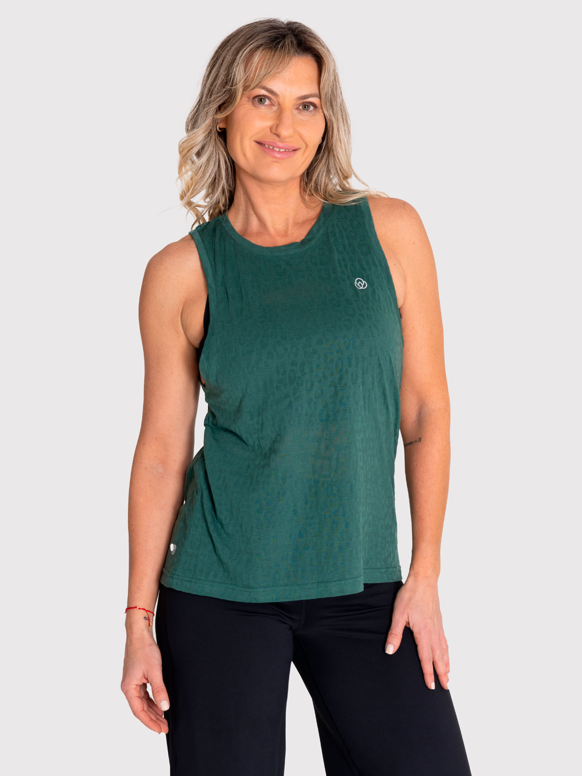 Polera Mujer Cheetah Tank Verde Bsoul