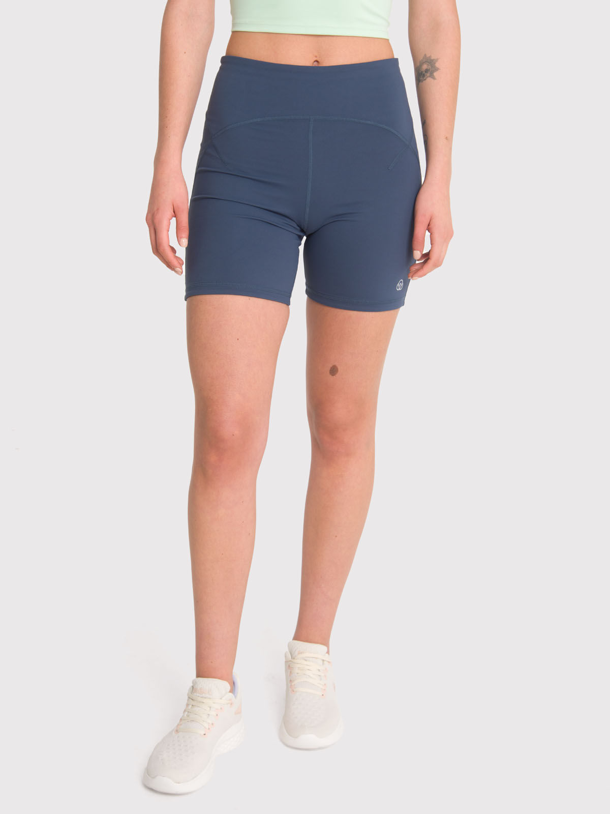 Short Mujer Nora Azul Marino Bsoul