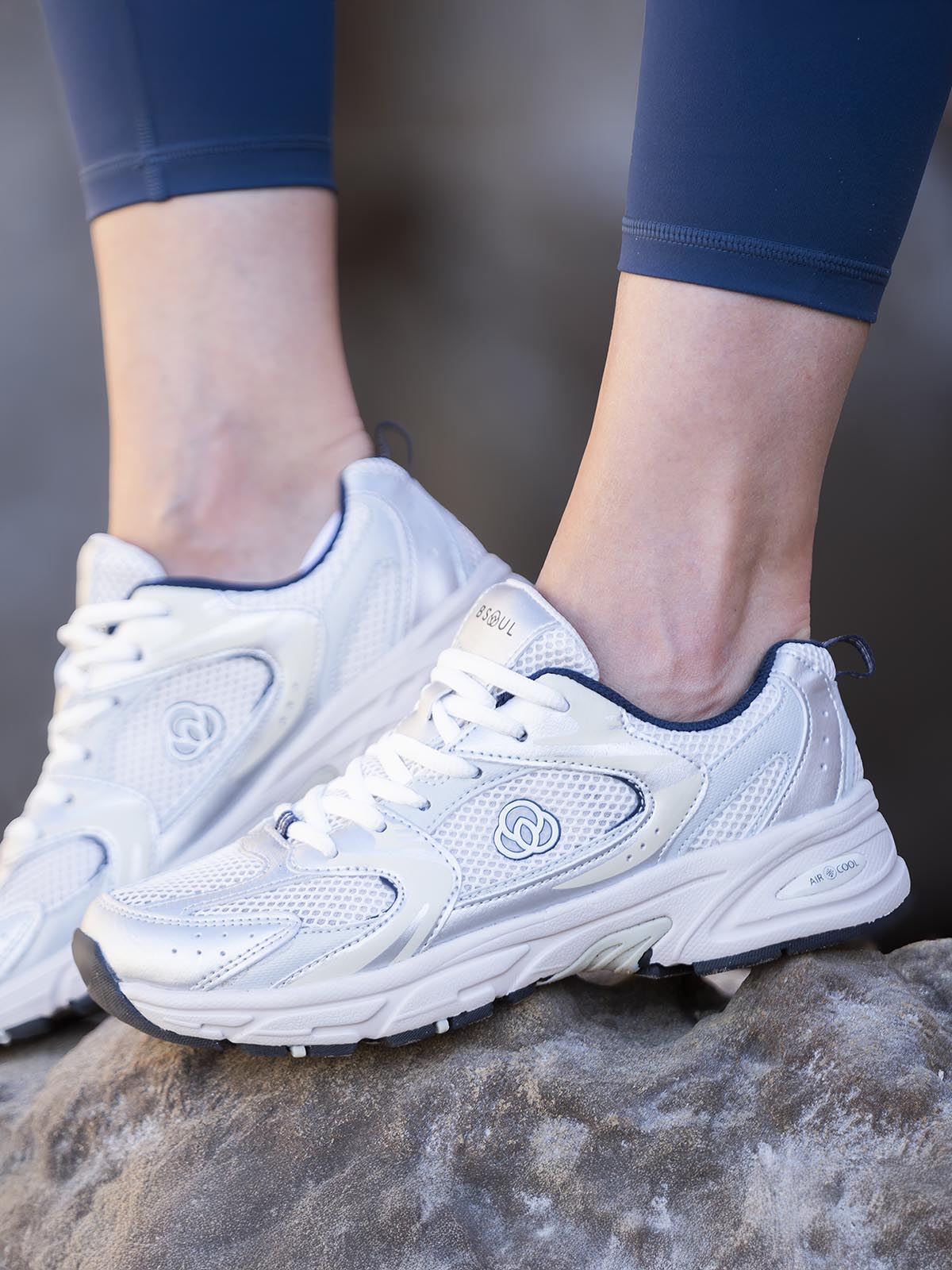 Zapatilla Mujer Miki Silver Bsoul