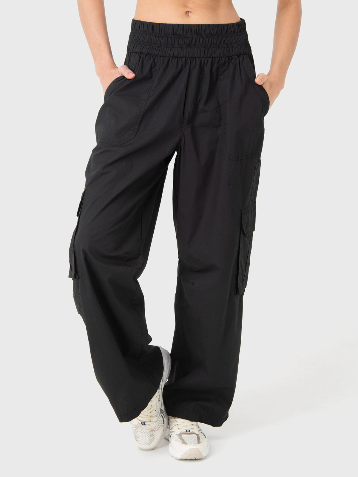 Pantalón Mujer Light Cargo Negro Bsoul