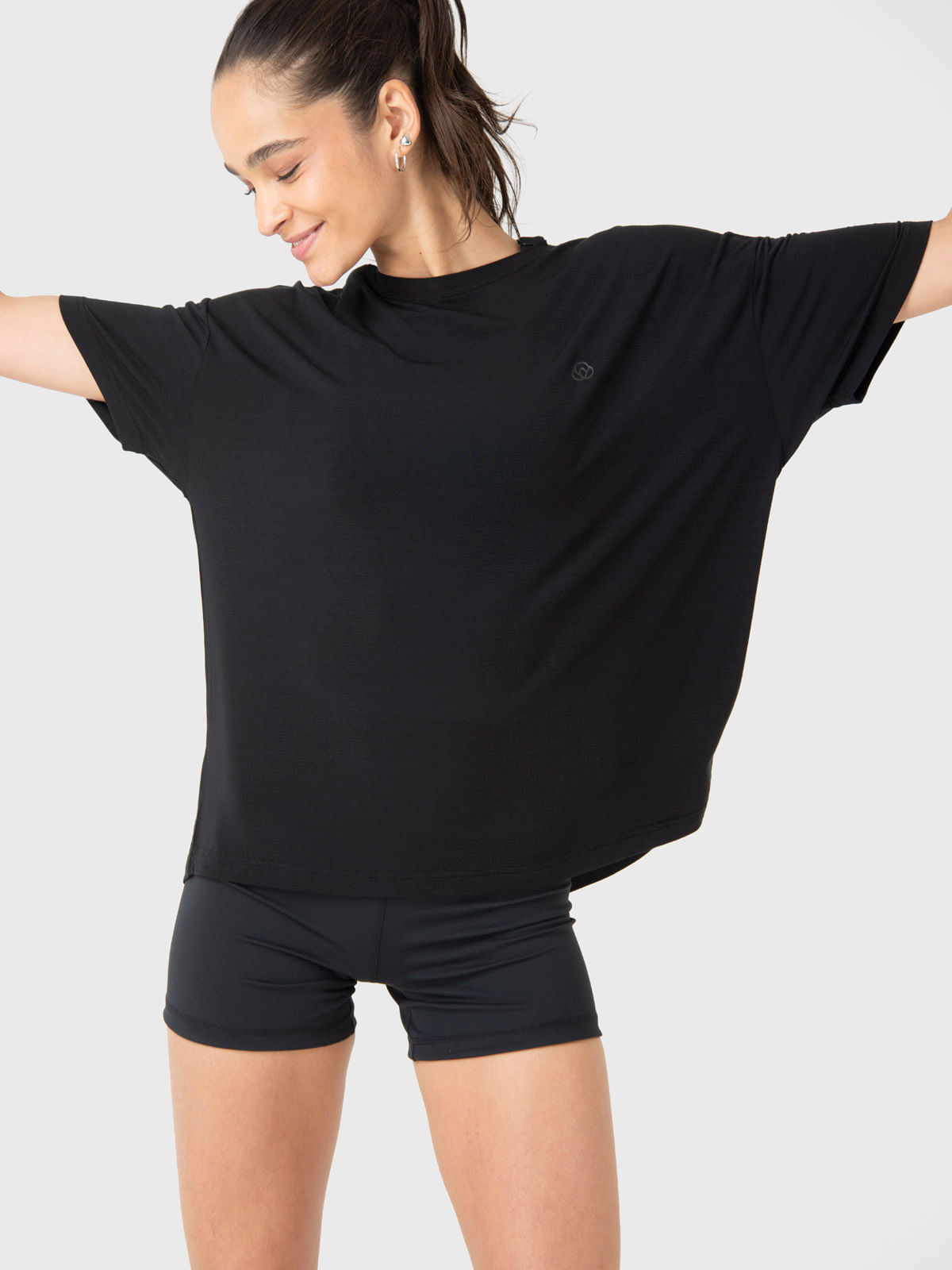 Polera Mujer Anto II Negra Bsoul